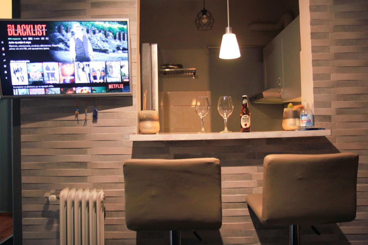 Comfortable Modern Entire House Near The Center Of Athens-blue Serenity Apartment Athens